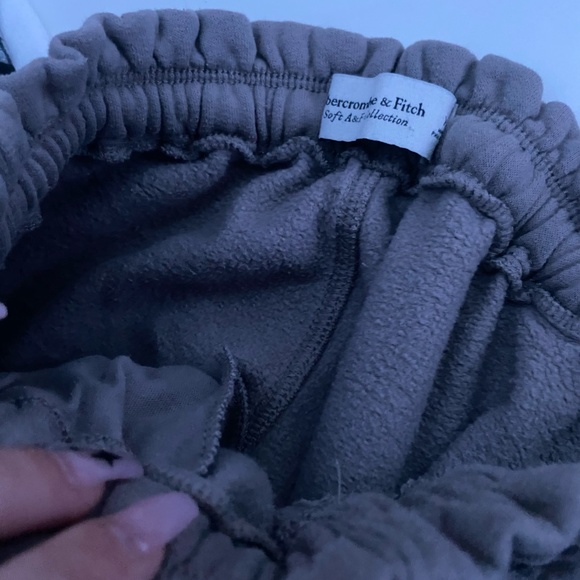 Sweatpants - Picture 3 of 3